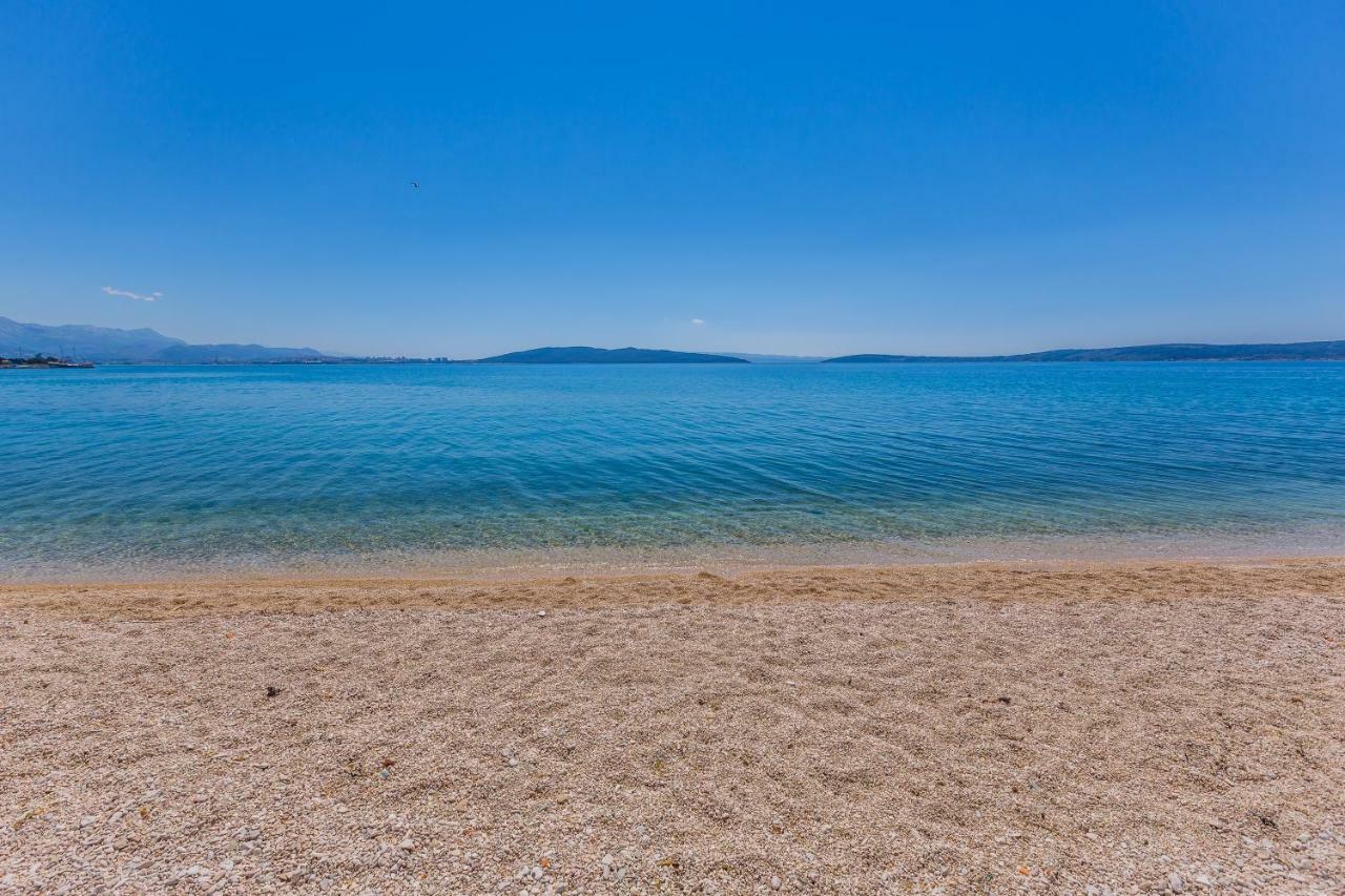 Apartment Jurasin Kaštela Exteriör bild
