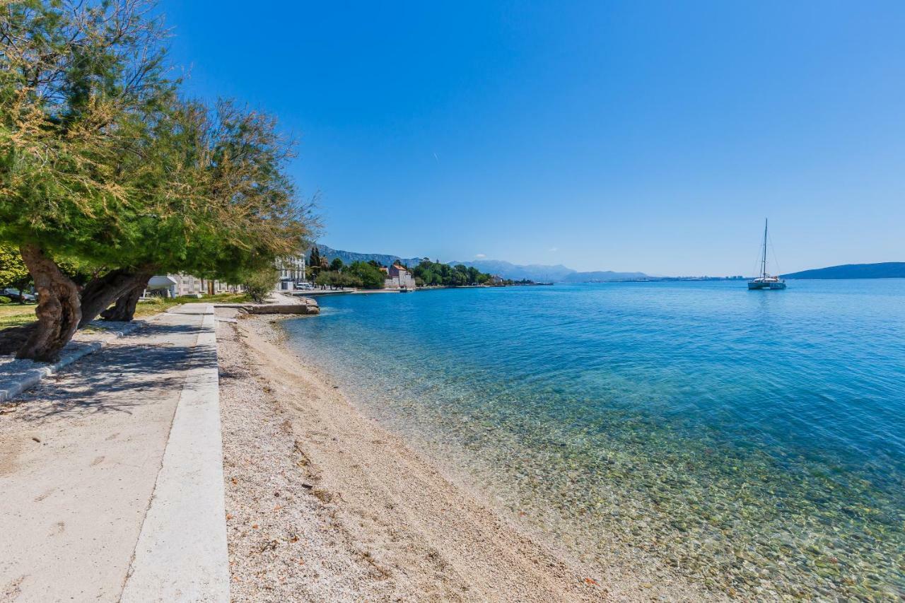 Apartment Jurasin Kaštela Exteriör bild