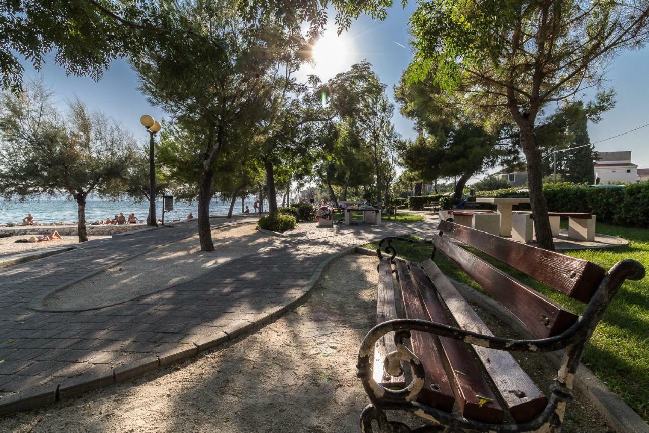 Apartment Jurasin Kaštela Exteriör bild